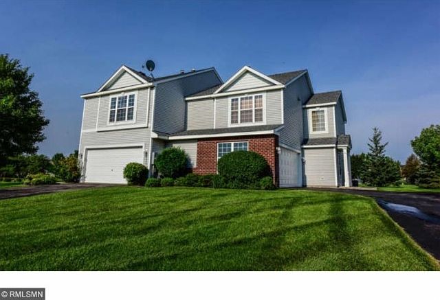 1st image of 15542 Finch Ave