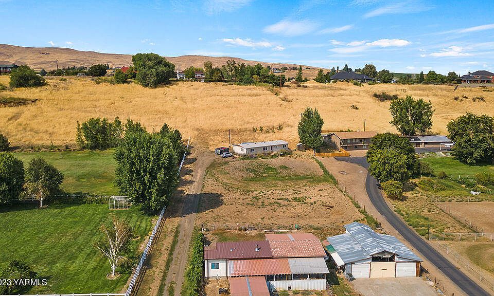 14691 Wide Hollow Rd, Yakima, WA 98908 Zillow
