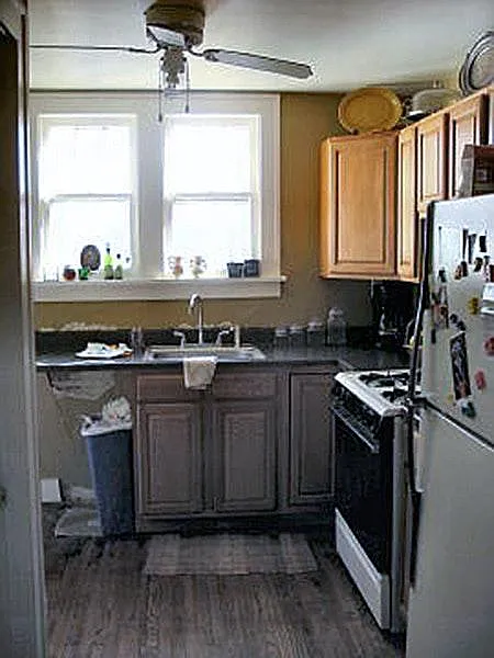 Kitchen - 817 W Hill St