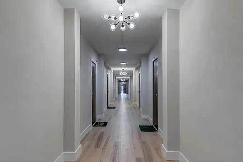 Floor plan 212