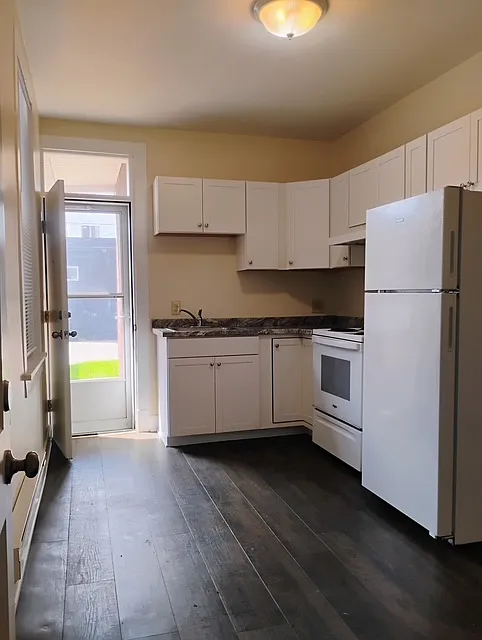 1 bed, 750 sqft, $925 — Photo 4