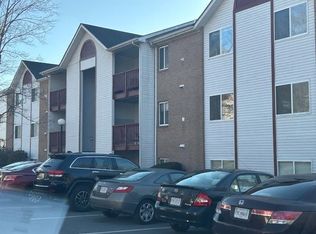 403J Berryfield Ln #J, Blacksburg, VA 24060