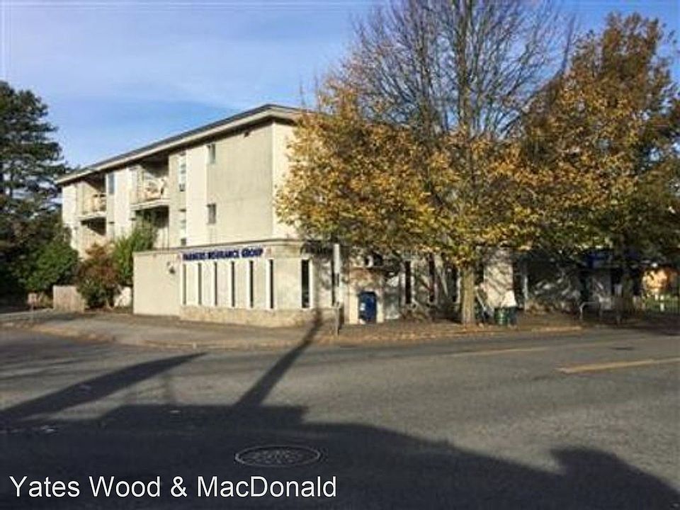 1st image of 2235 California Ave SW #205