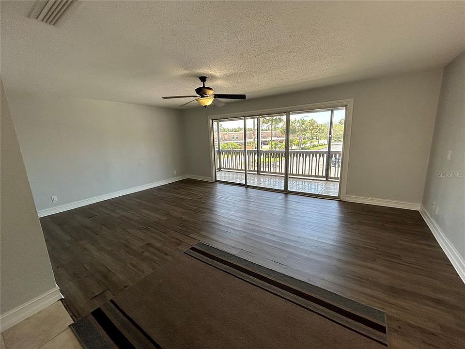 200 Country Club Dr Largo, FL, 33771 - Apartments for Rent | Zillow