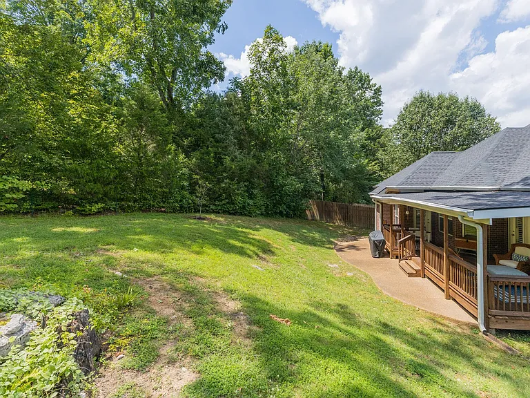 2077 Sherbrooke Ln — Photo 41