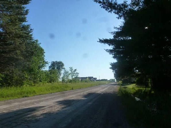 2nd image of 8259 Farrand Rd
