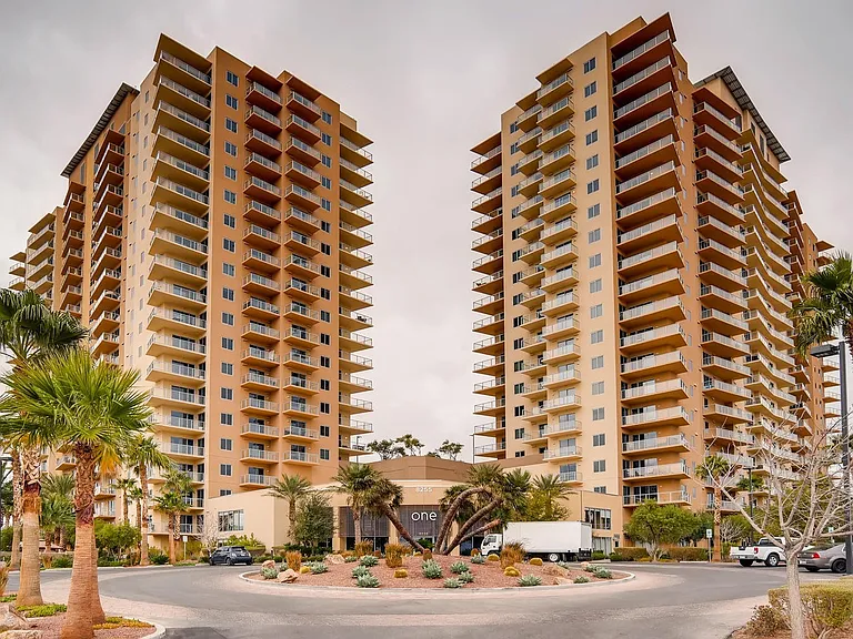 8255 Las Vegas Blvd S #1321 — Photo 15