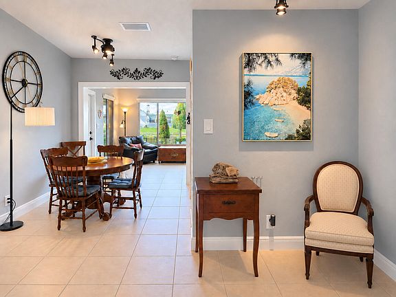 4th image of 4507 NW 46th Street
