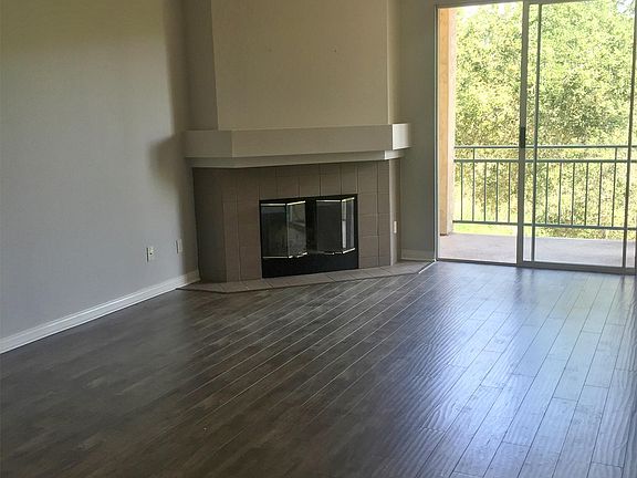 2nd image of 2020 Camino De La Reina Unit 212
