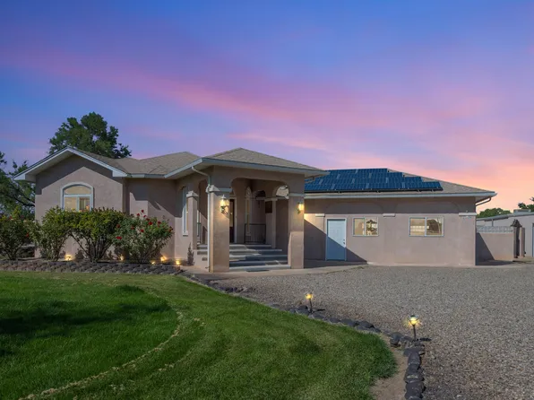 69 Sunflower Ln, Peralta, NM 87042