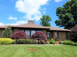 25 Runnymede Rd, Colonia, NJ 07067