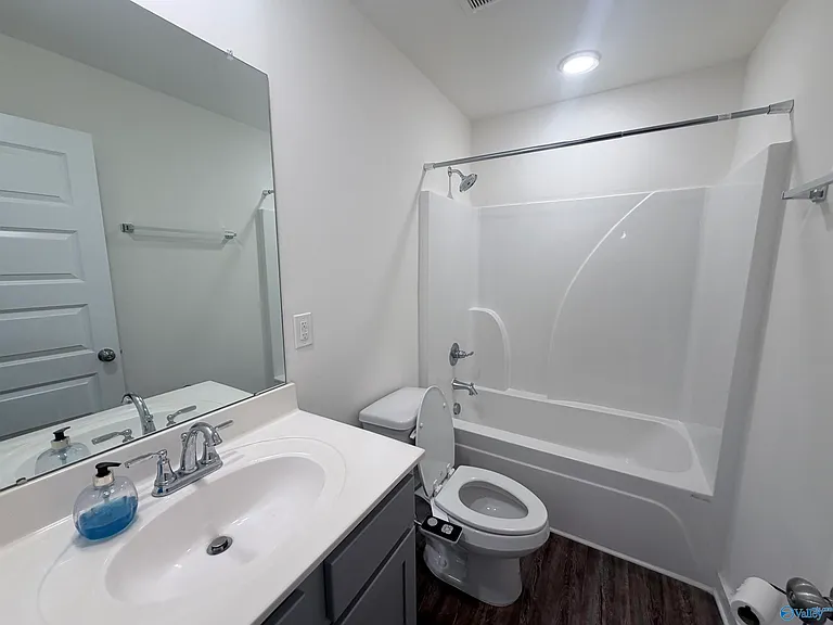 4200 Textile Ln SW — Photo 18