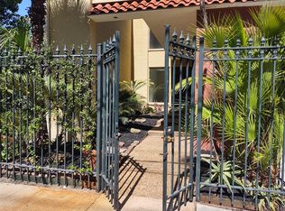 1806 N Memorial Way, Houston, TX 77007