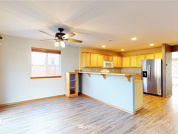 5th image of 27720 69th Ave NW