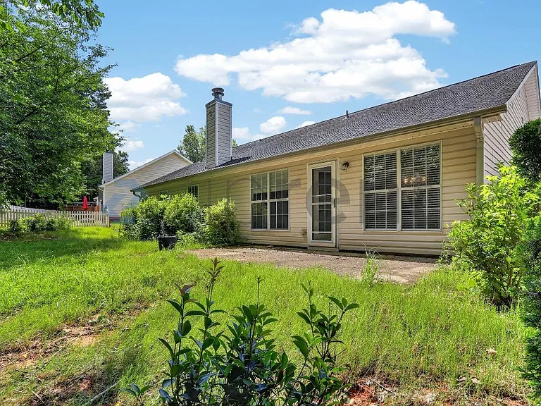 3404 Washington Commons Ave NW — Photo 4