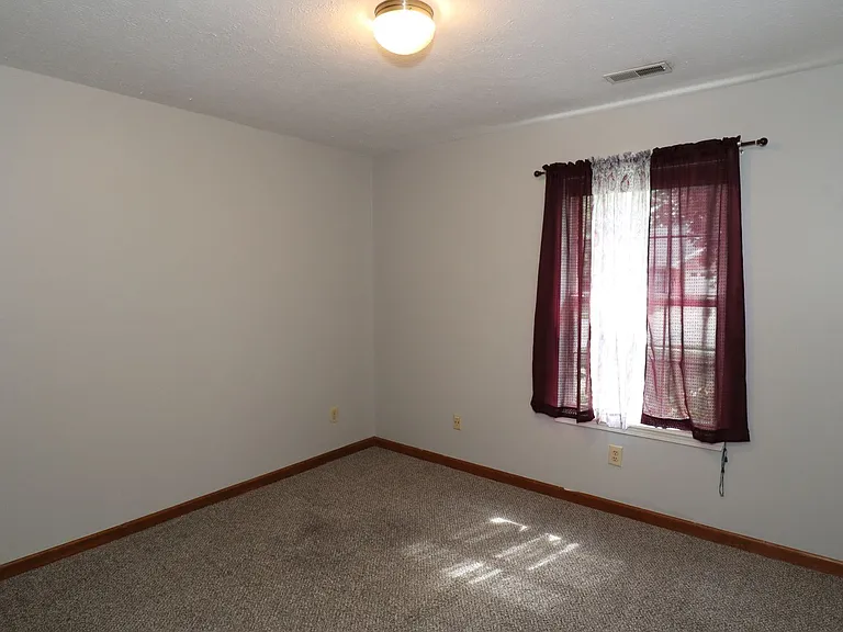 12838 Sovereign Ln — Photo 14