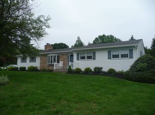 323 Newtown Yardley Rd, Yardley, PA 19067