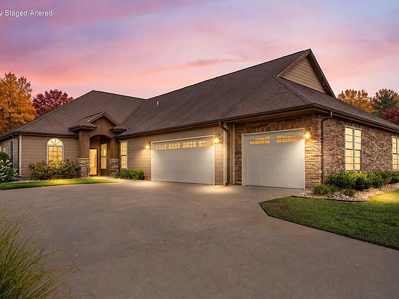 2nd image of 56 Mountain View Court