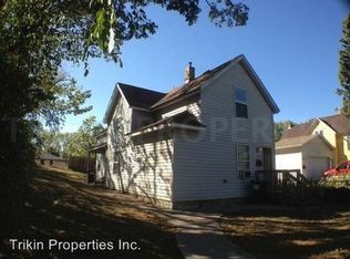 877 Clark Street #FL 1ST, Saint Paul, MN 55130