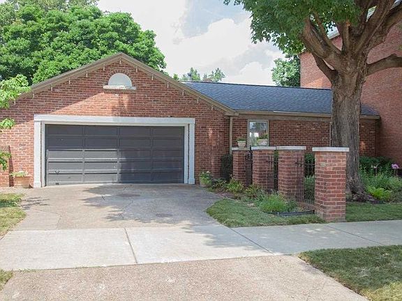 3rd image of 230 Chandler Ave
