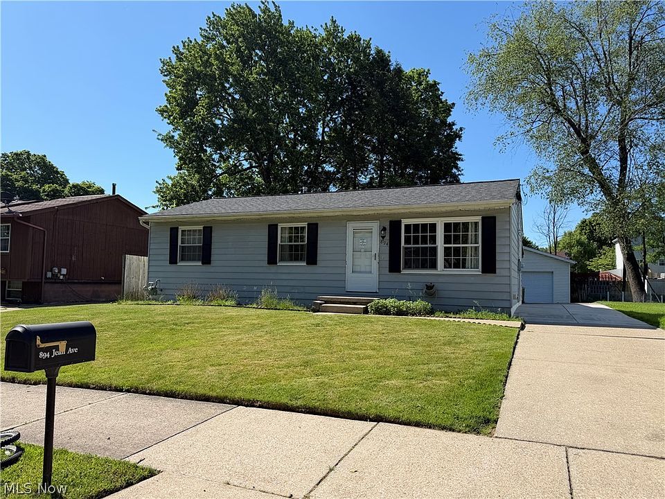 1st image of 894 Jean Ave