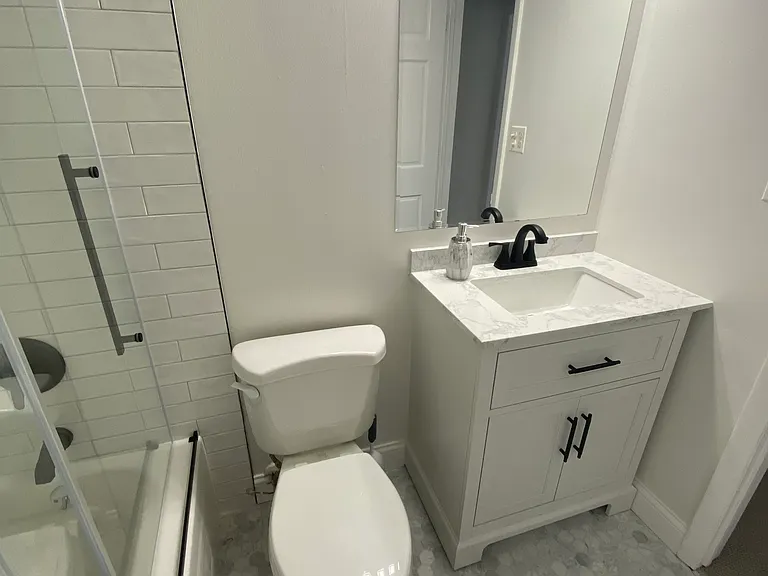 914 Van Buren Ct — Photo 19