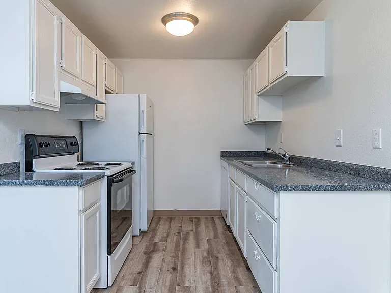 Sedona Apartment Homes — Photo 56
