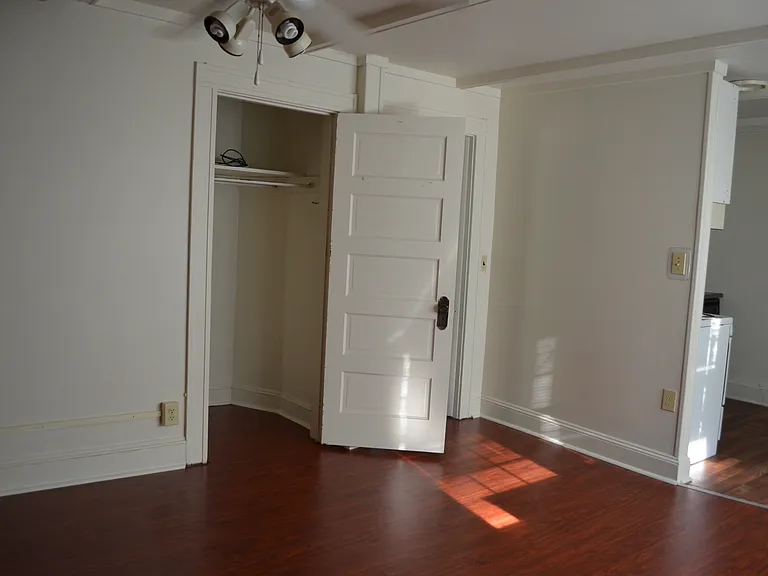 3213 Guilford Ave — Photo 26