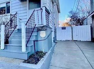104 Gladstone St, Buffalo, NY 14207