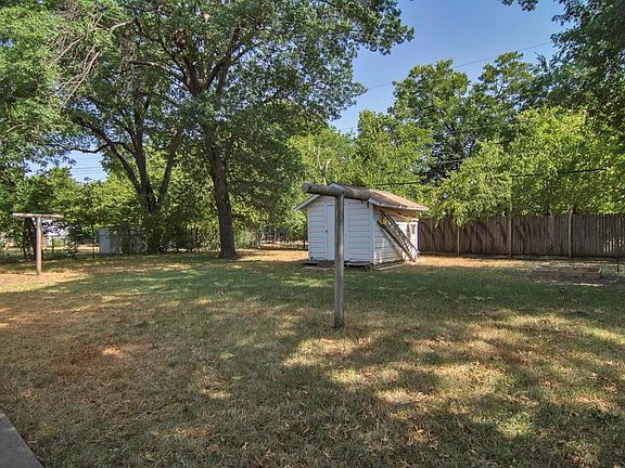 4th image of 5120 Mallory Dr
