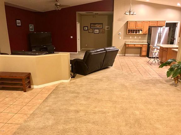 5th image of 1834 E Anderson Dr