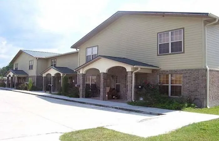 160 SE Townhomes Blvd