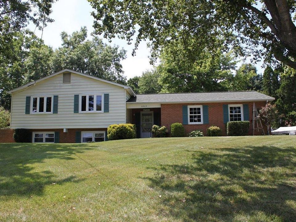 1st image of 3905 Chaparral Dr