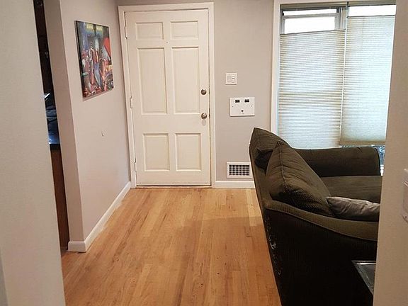 5th image of 10694 Grant Dr