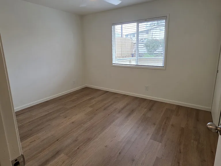 1000 Pinetop Cir — Photo 3