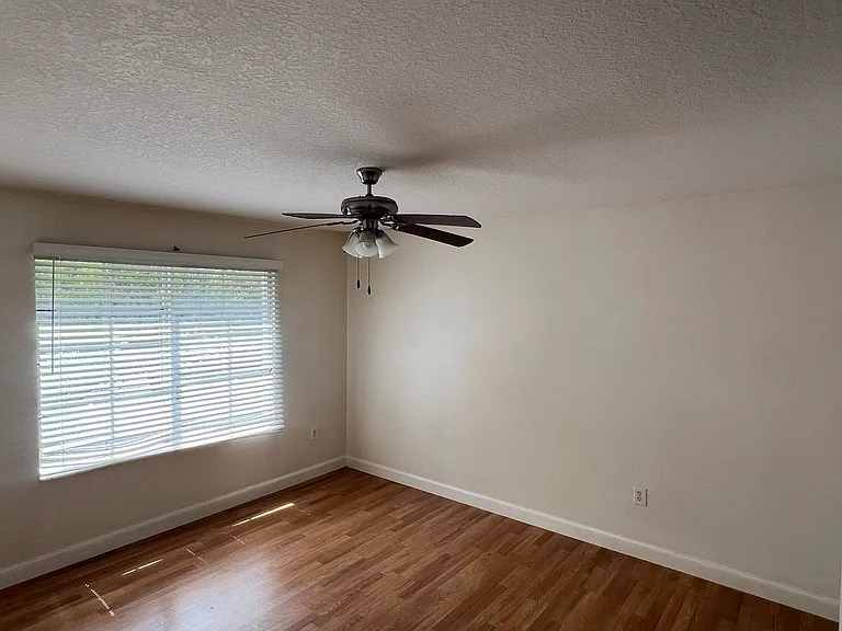 4021 San Marino Blvd #205 — Photo 18
