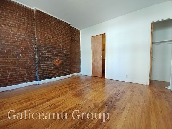 2nd image of 1109 1st Ave APT 3D