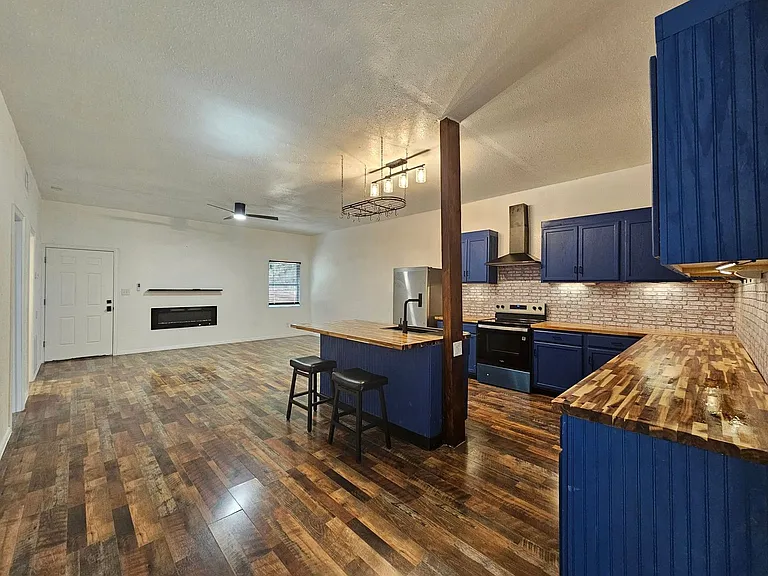 170 Circle Dr — Photo 3