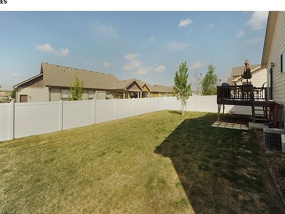3rd image of 3341 Grenache St
