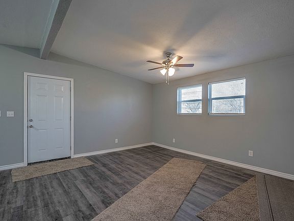 5th image of 2810 E 41st Pl N