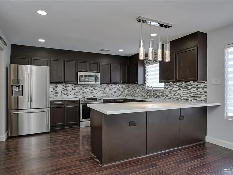 3205 San Fabian St — Photo 10