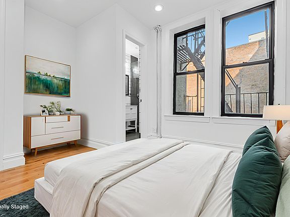 3rd image of 493 7th Ave APT 2