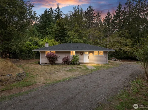811 Hyak Way, Fox Island, WA 98333