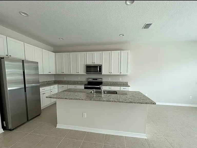 6407 Tillandsia Pl — Photo 5
