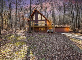 10205 Lost Canyon Dr, Stanwood, MI 49346