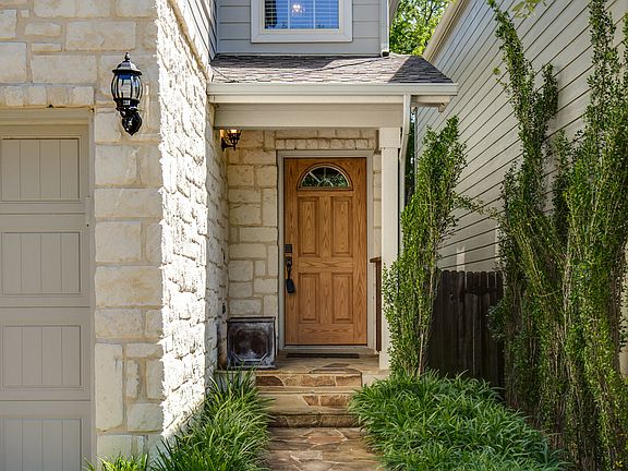 2nd image of 13109 Brook Arbor