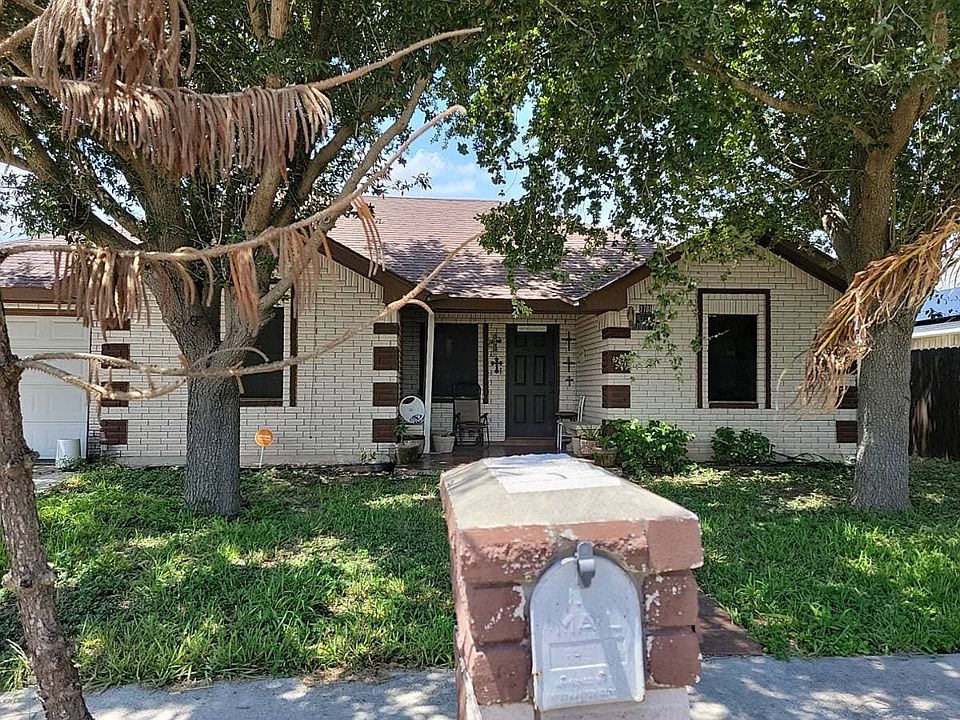1st image of 2703 Gardenia Dr