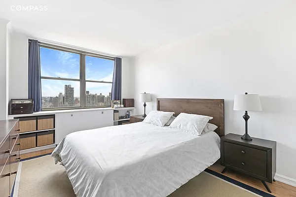 Rented by Compass | media 4