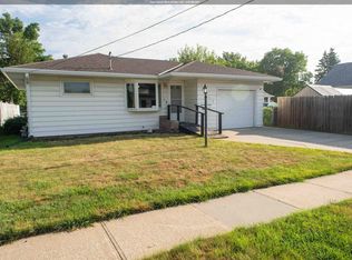 2419 Jay Ave, Sioux City, IA 51106