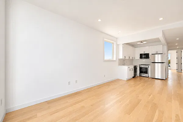 Living room, photo 3